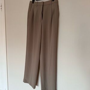 Aritzia Effortless Pant - Turner Taupe